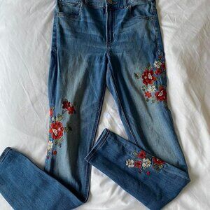 embroidered floral express skinny jeans